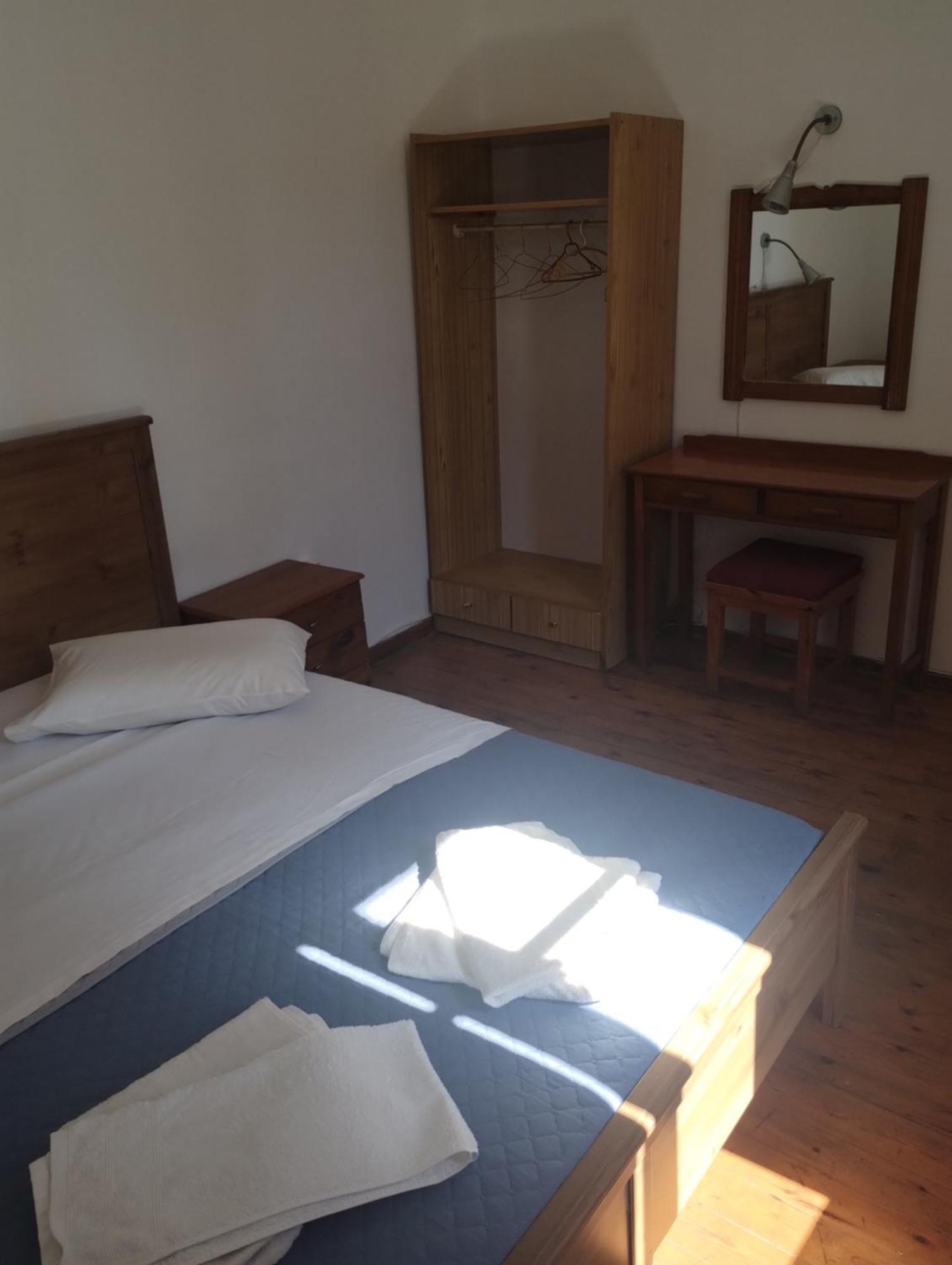 Stelios Rooms To Rent Chania  Exterior photo